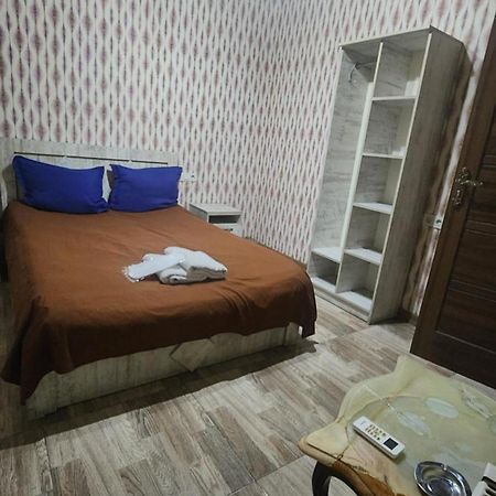 Hotel ,,Mega" Tbilisi Eksteriør billede