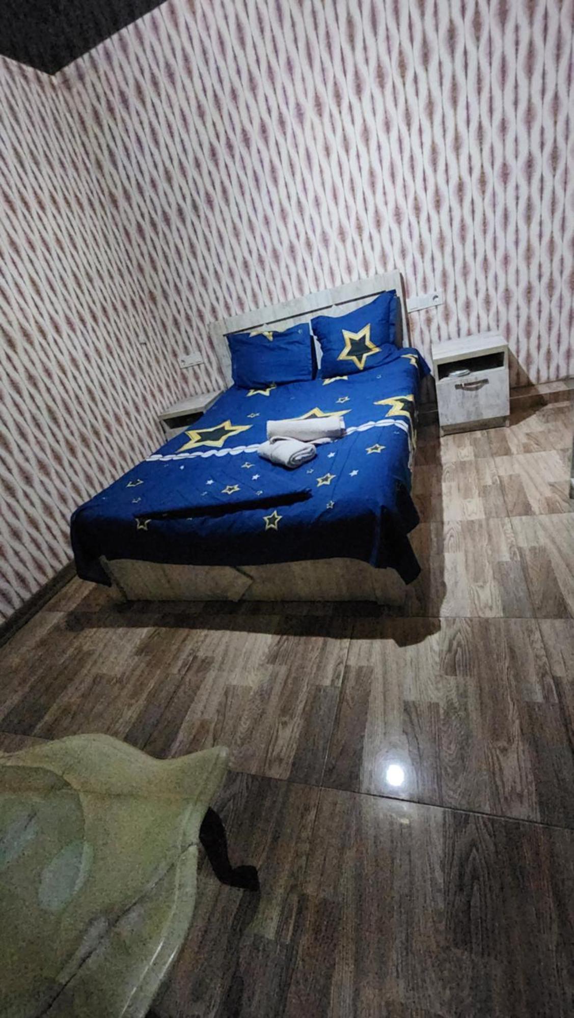Hotel ,,Mega" Tbilisi Eksteriør billede
