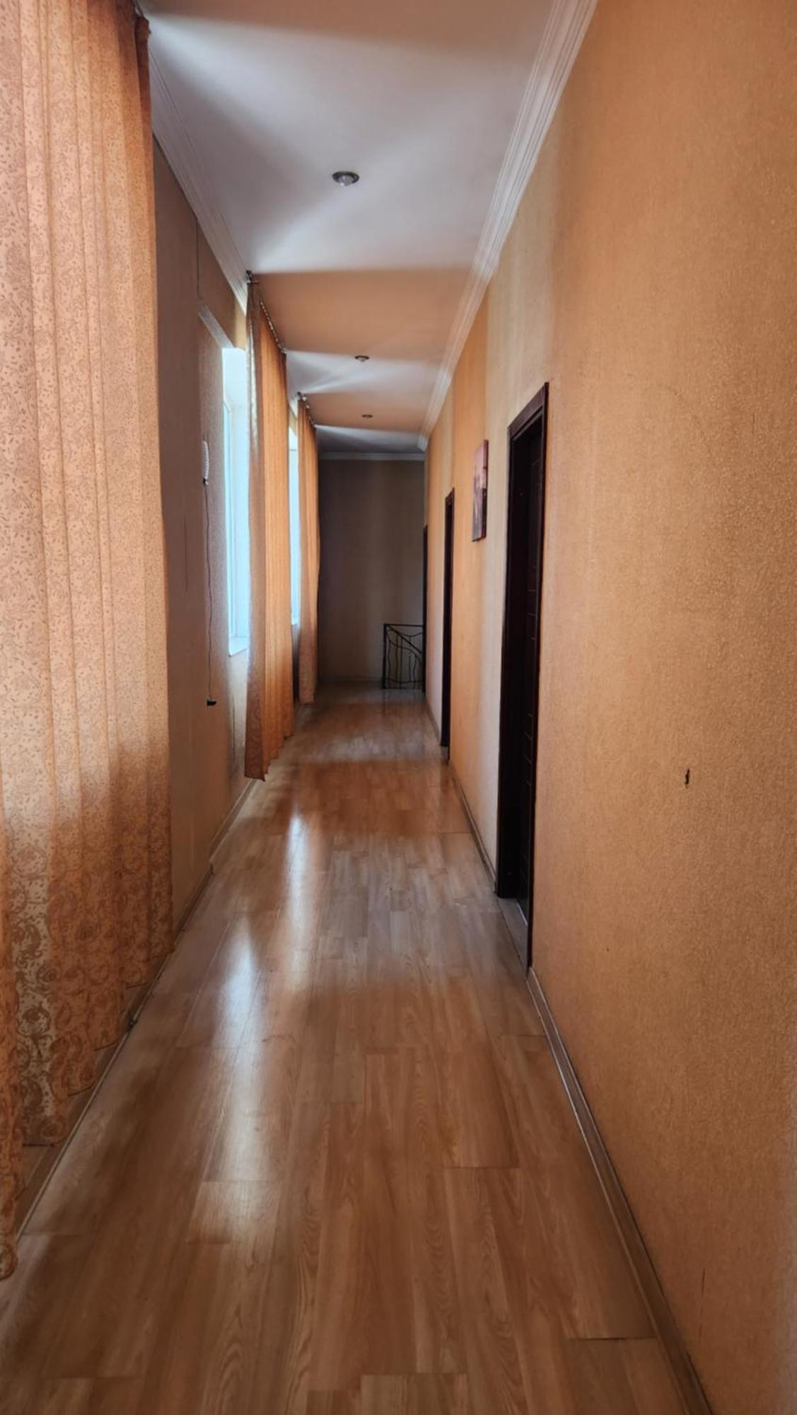 Hotel ,,Mega" Tbilisi Eksteriør billede