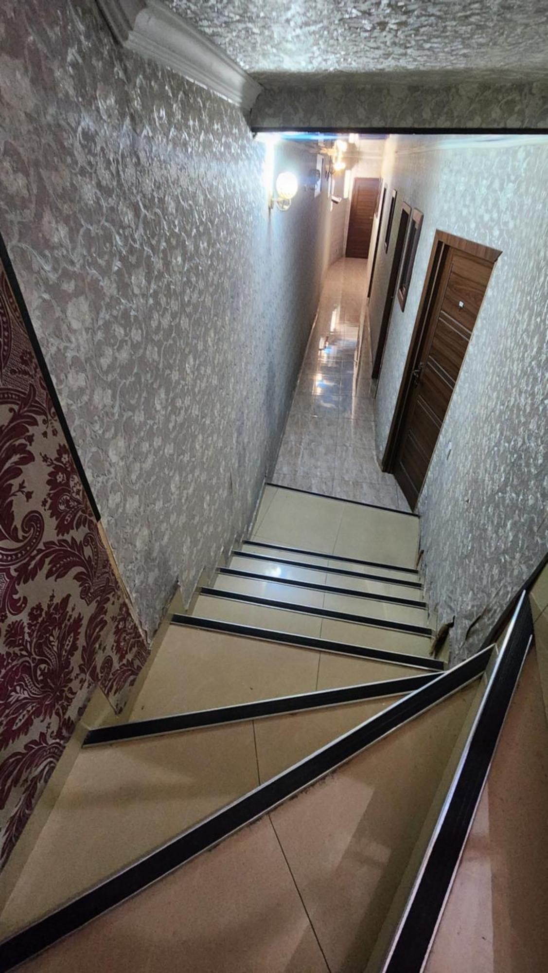 Hotel ,,Mega" Tbilisi Eksteriør billede