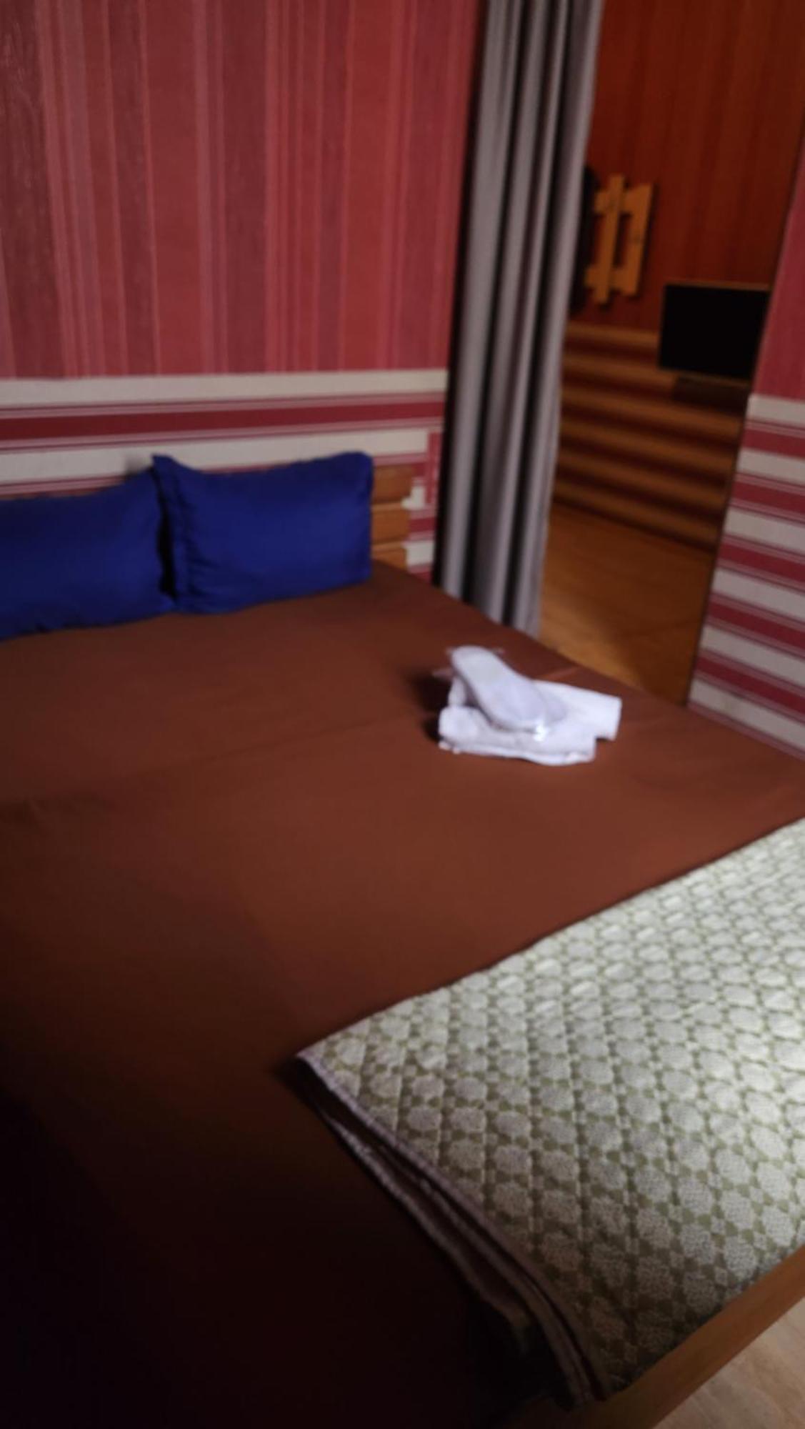 Hotel ,,Mega" Tbilisi Eksteriør billede