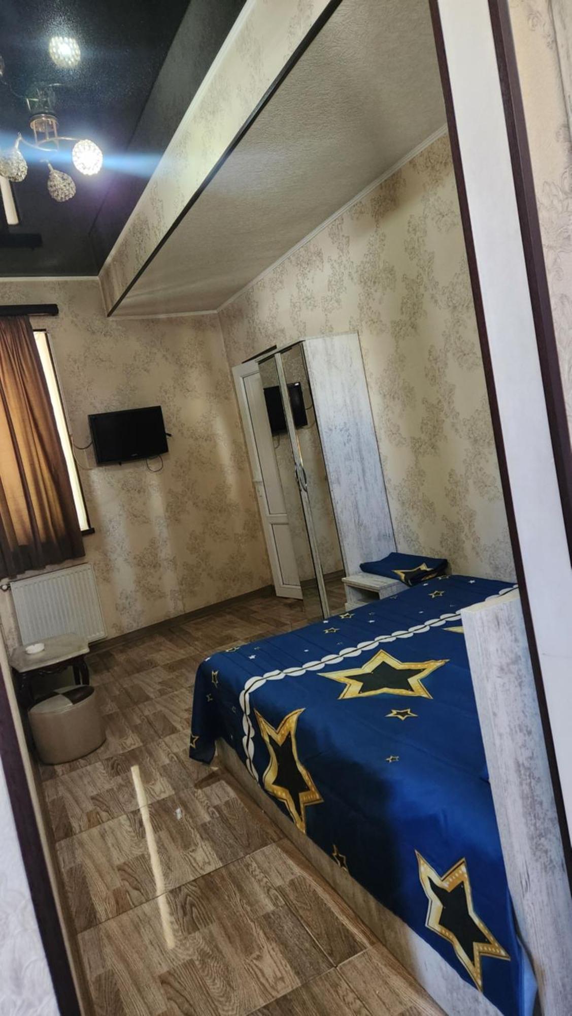 Hotel ,,Mega" Tbilisi Eksteriør billede