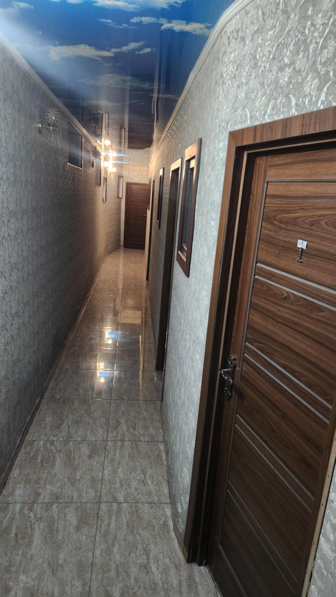 Hotel ,,Mega" Tbilisi Eksteriør billede