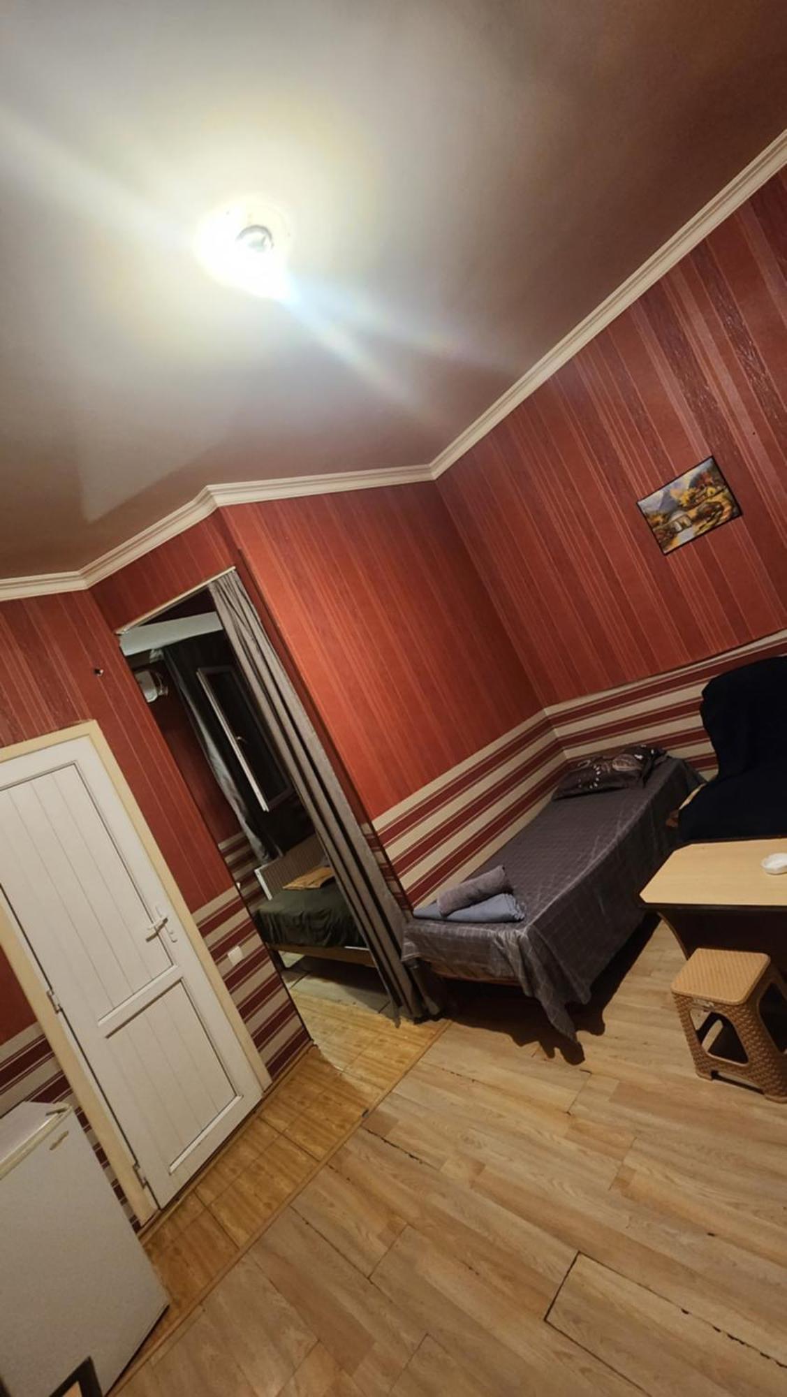 Hotel ,,Mega" Tbilisi Eksteriør billede